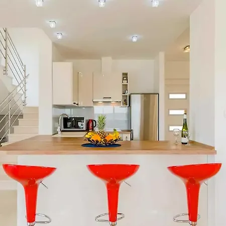 Donji Seget Sleeps 6 Pool Air Con Wifi 빌라